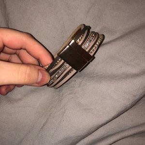 cute magnetic bracelet!